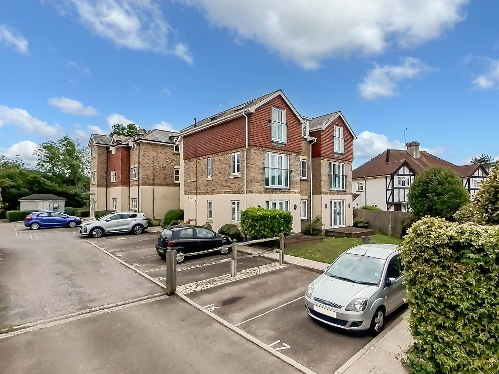 West View Gardens, Yapton, Arundel, West Sussex, BN18 0JS