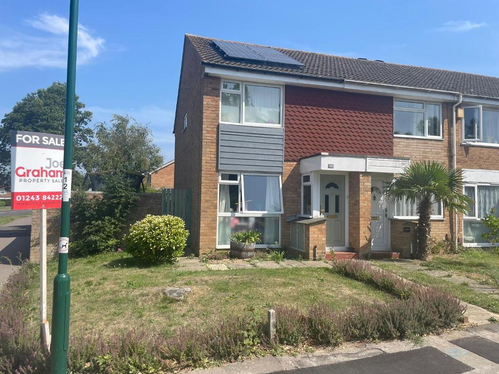 Woodlands Road, North Bersted, Bognor Regis, West Sussex, PO22 9EG